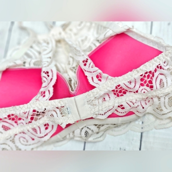 Victoria's Secret PINK Cream Floral Pattern Lace Push Up Halter Bra Bralette - Picture 6 of 9